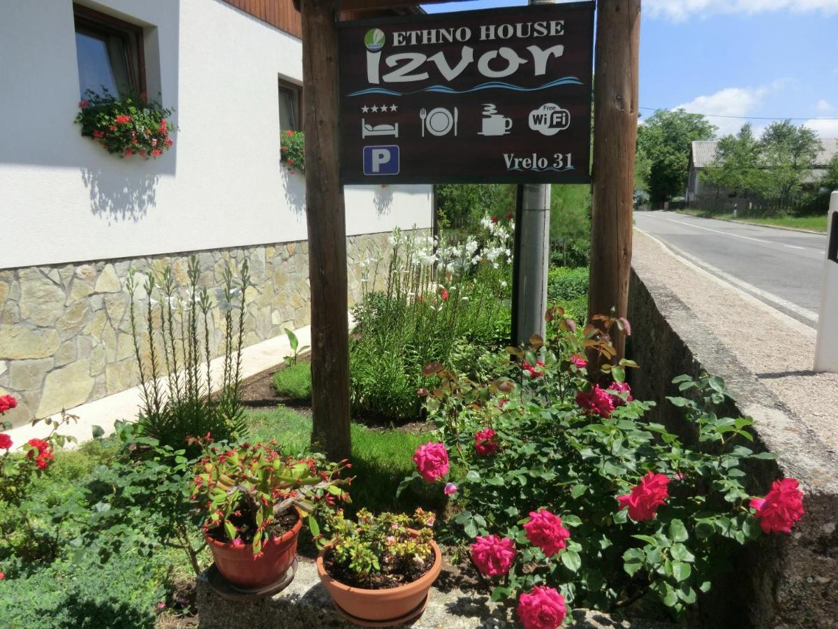 Ethno House Izvor Hotel Vrelo Korenicko Exterior photo